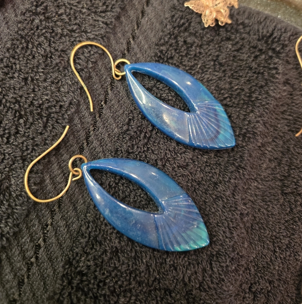 Vintage Blue Lucite Teardrop Earrings